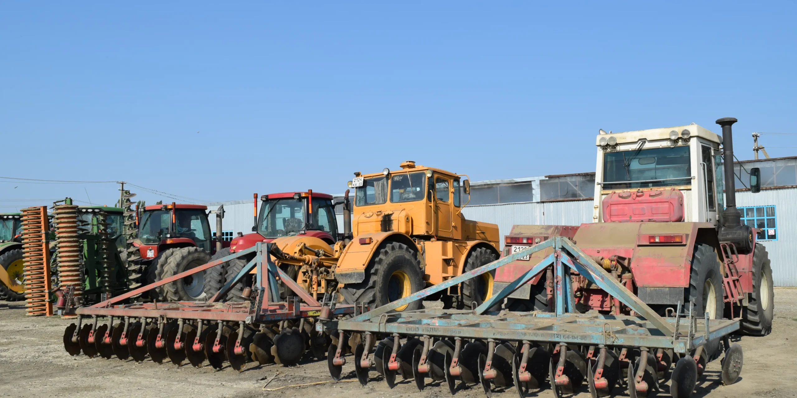 Commercial Agri Machinery Service Center